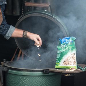 Copeaux de bois de HICKORY 2,9L - BIG GREEN EGG – Image 2